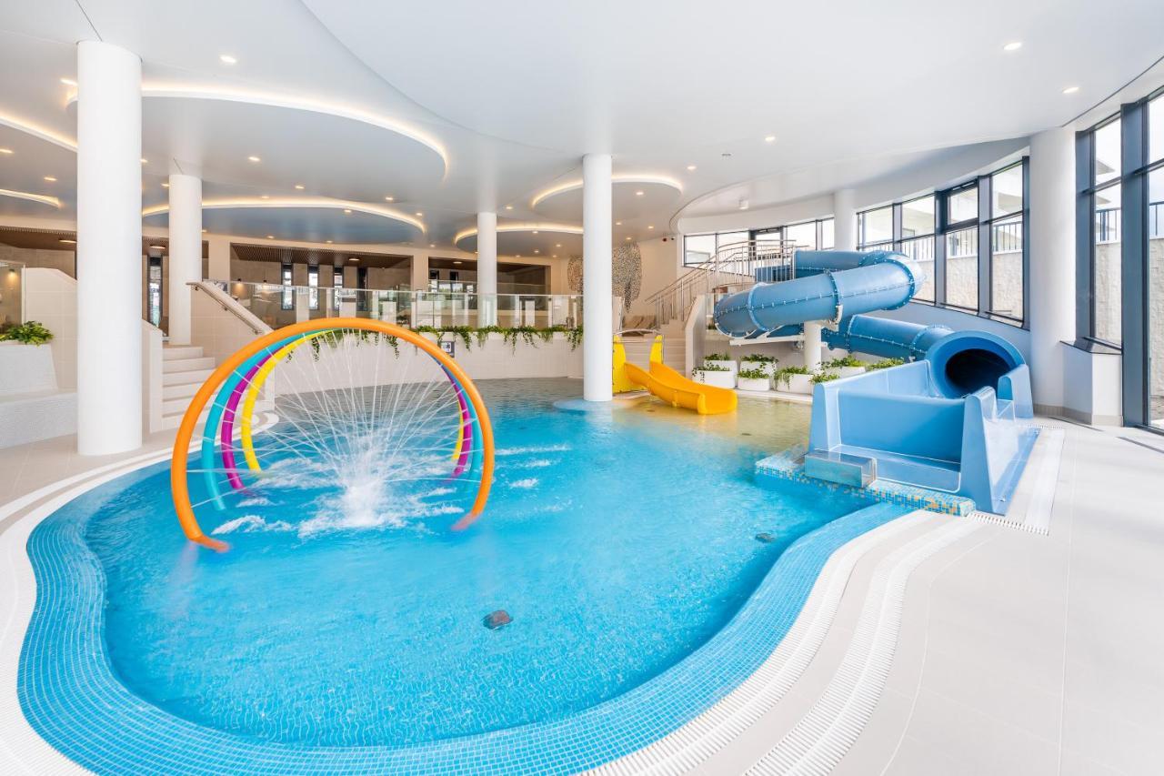 Polanki Aqua Apartamenty Nielimitowany Dostep Do Basenow Parking Free كولوبرزيغ المظهر الخارجي الصورة