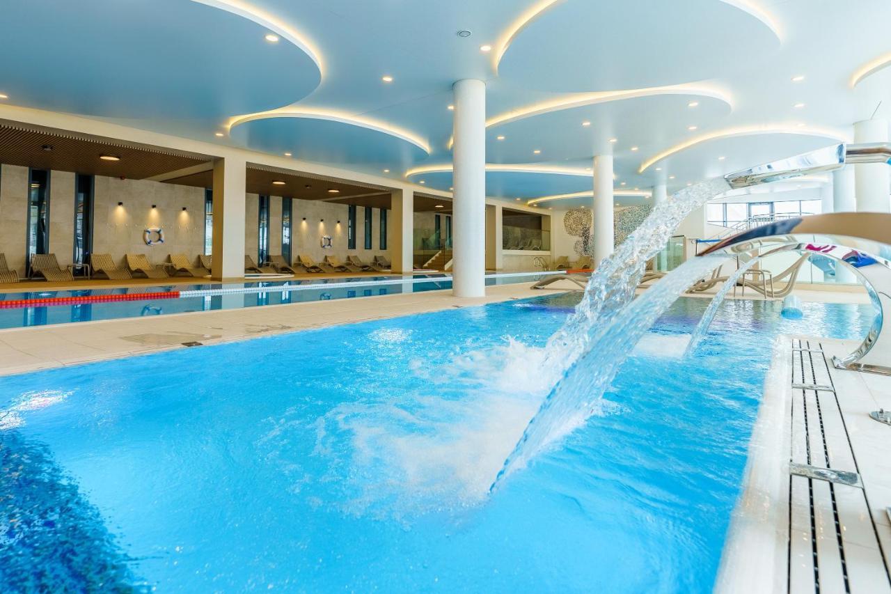 Polanki Aqua Apartamenty Nielimitowany Dostep Do Basenow Parking Free كولوبرزيغ المظهر الخارجي الصورة